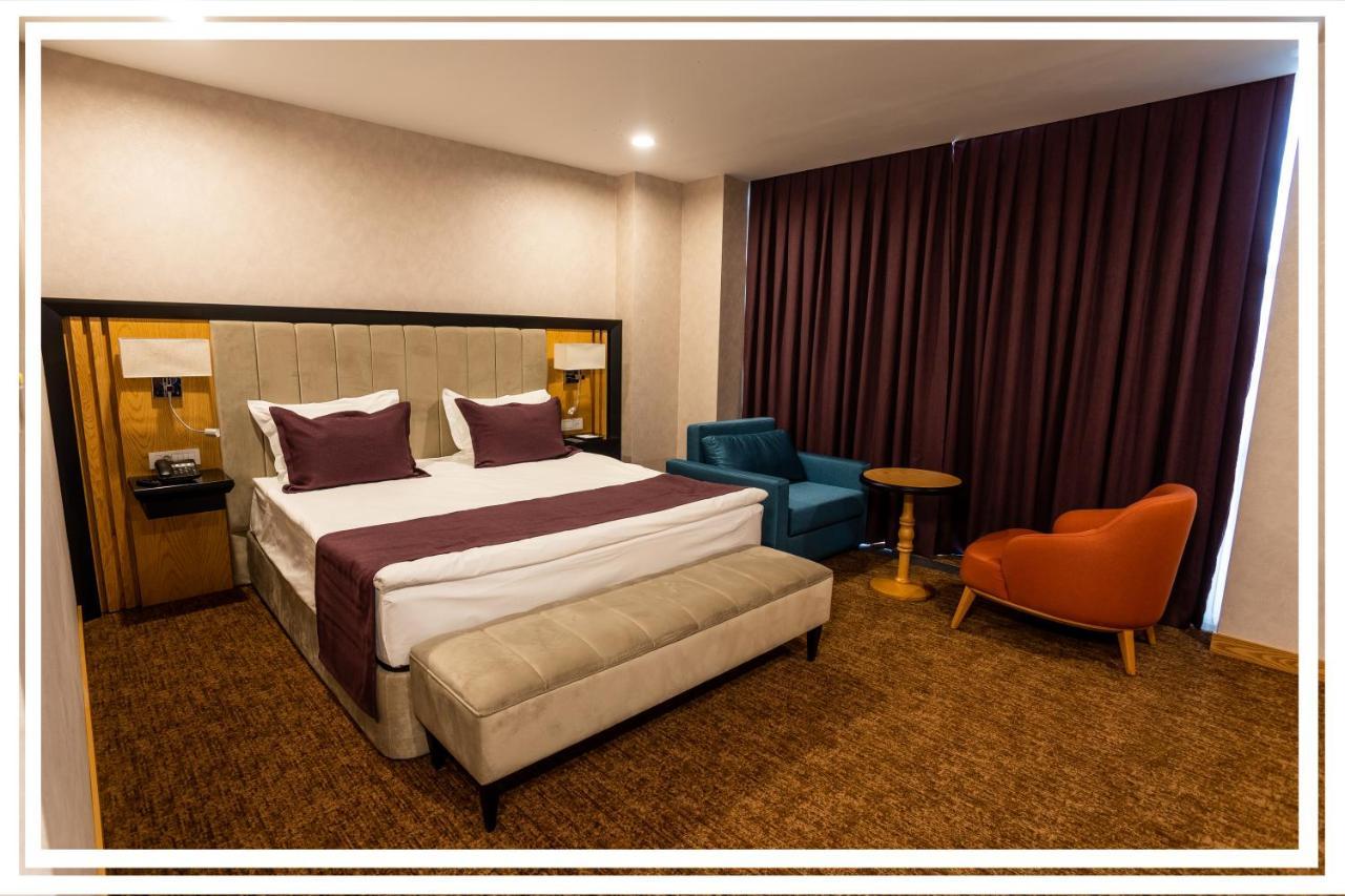 Premium Hotel Гянджа Екстер'єр фото