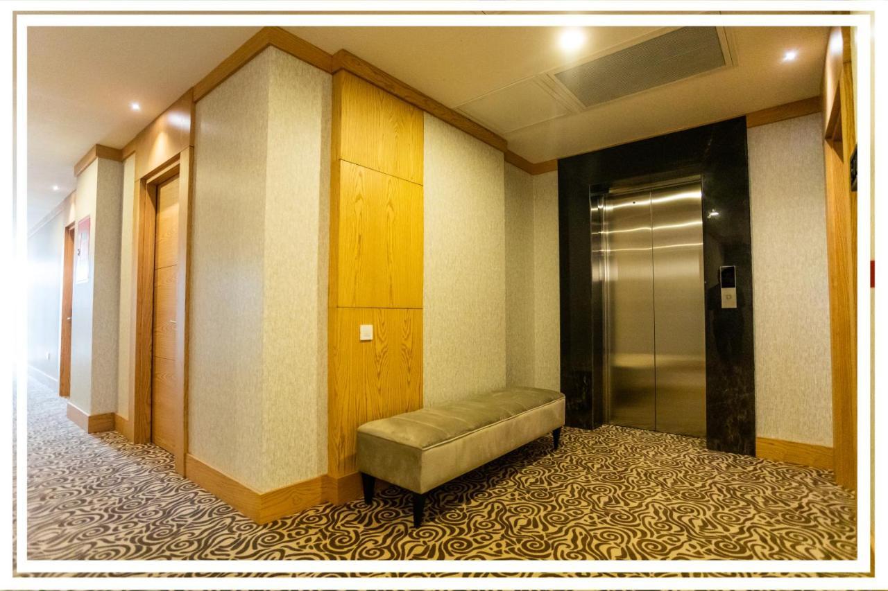 Premium Hotel Гянджа Екстер'єр фото