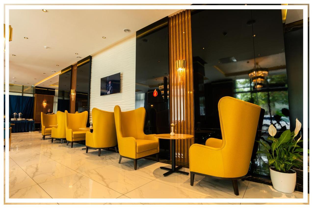 Premium Hotel Гянджа Екстер'єр фото